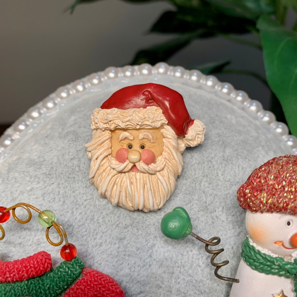 4 Holiday Christmas Brooches, Old World Rustic Style - Picture 5 of 11